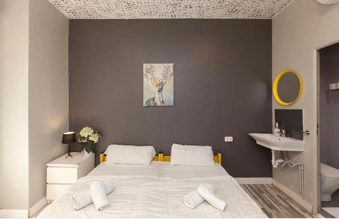 Heylola! Hostel Βαρκελώνη 0*,  Ισπανία