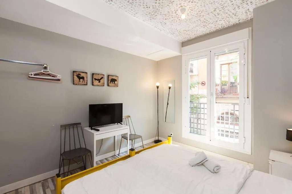 Heylola! Hostel Barcelona